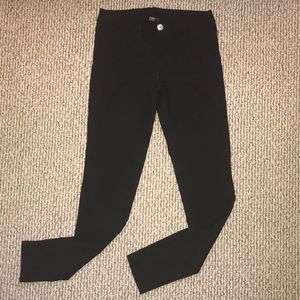 💗Nollie 💗Beautiful Black stretch pants